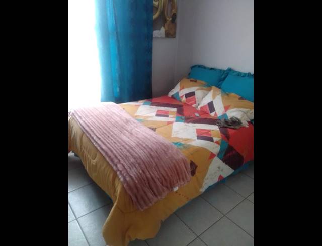 2 BEDROOM HOUSE FOR SALE IN RIETVALLEI AH